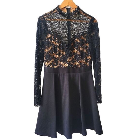 Nikibiki Lace Elegant Black Dress - Picture 1 of 16